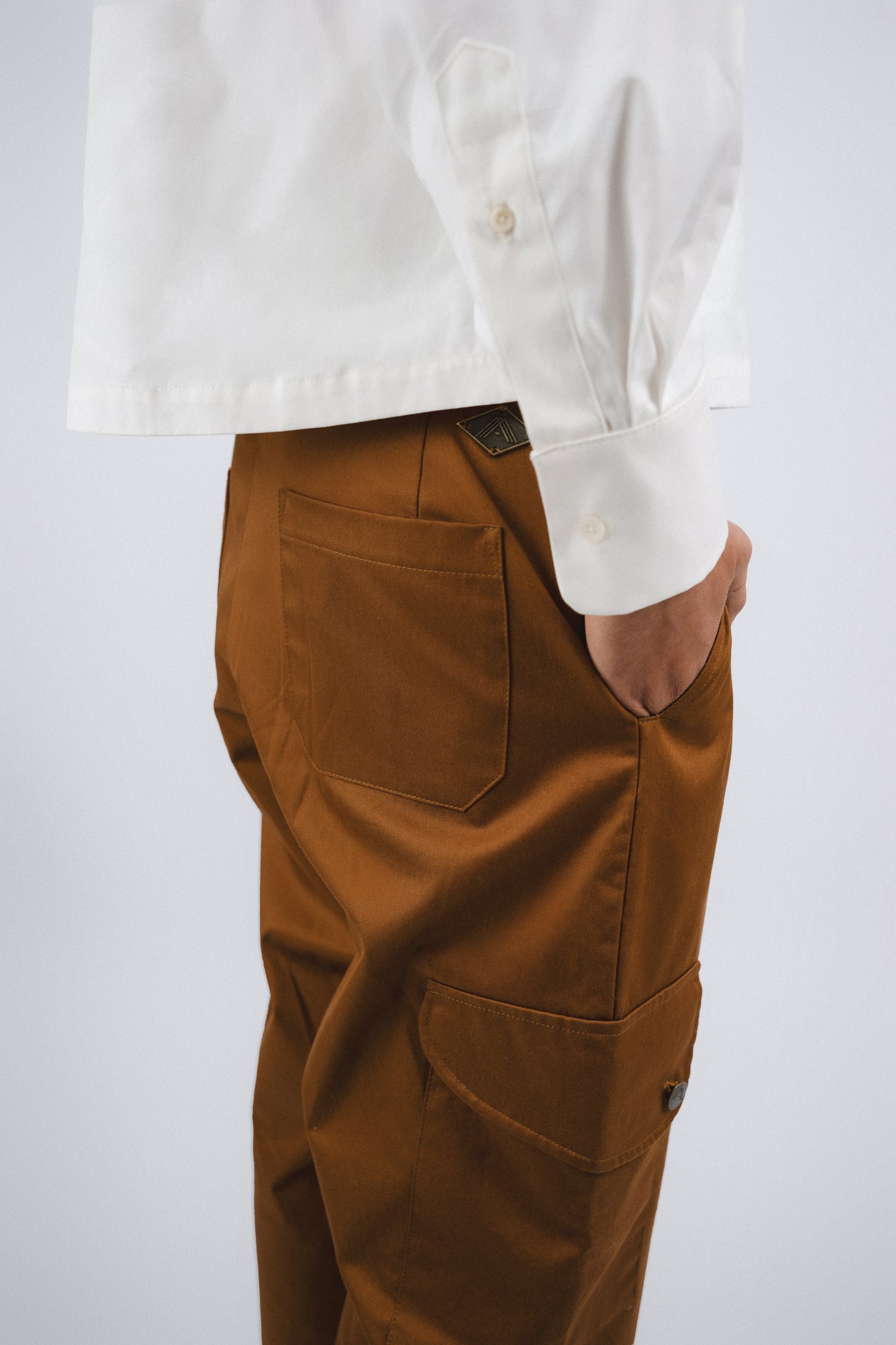 Adrar Cargo Pants