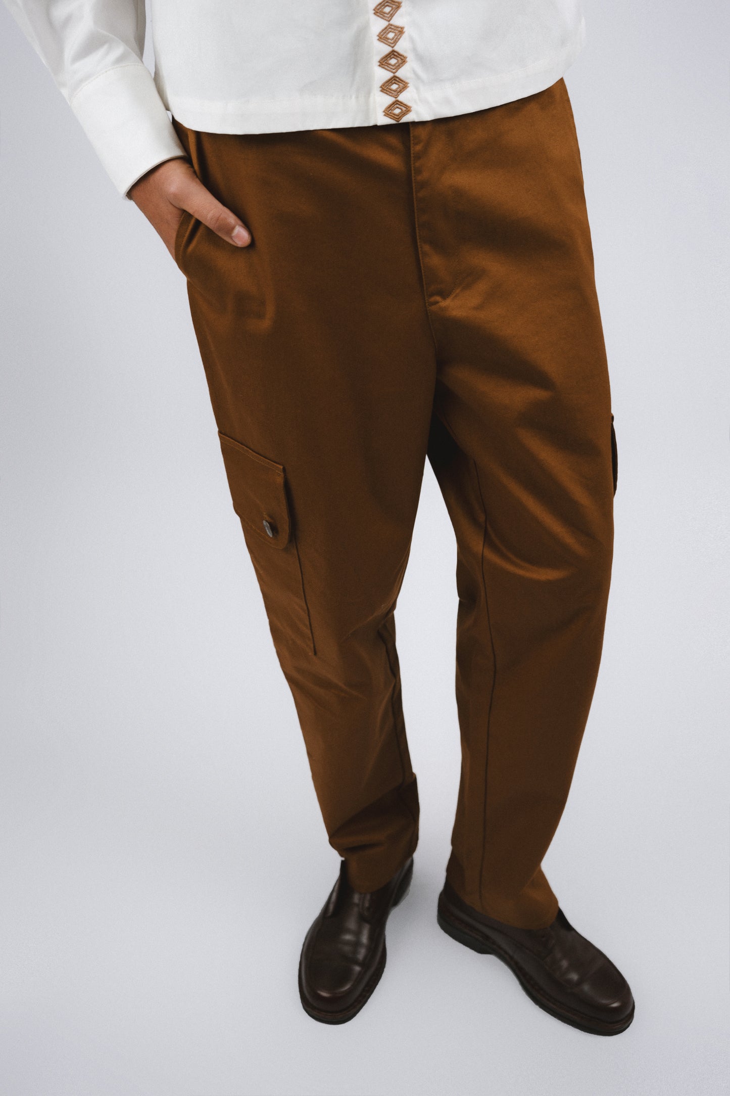 Adrar Cargo Pants